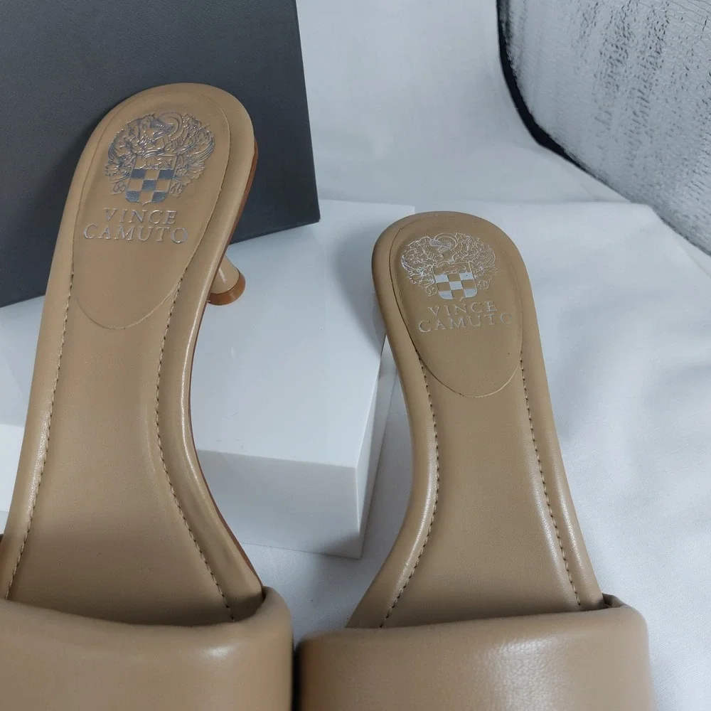 New With‎ Tags + Box Vince Camuto Vernani Tortilla Leather Slip On Heels Wms 9